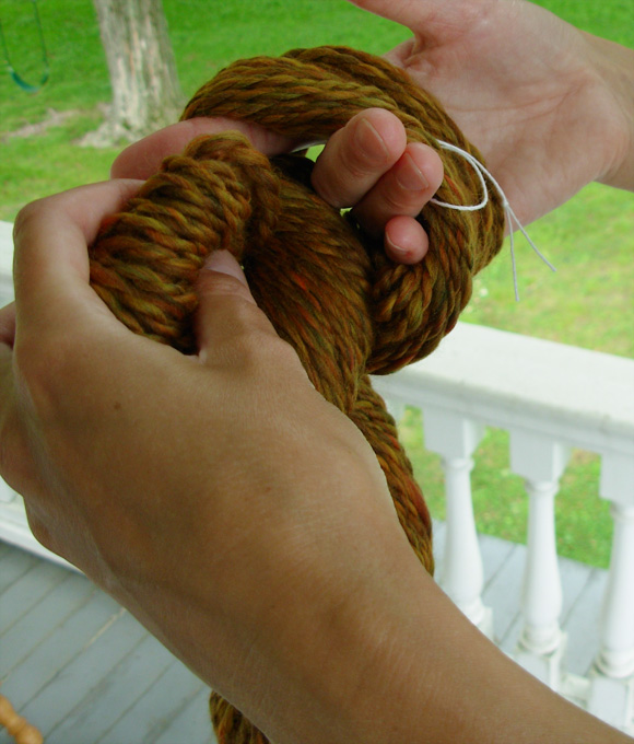 Finishing Yarn: Spinner's Glossary - Knittyspin Deep Fall 2011