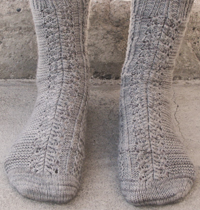 Mirror sock : Knitty.com - Deep Fall 2014