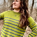 Striped crewneck short-sleeved pullover with removable long sleeves