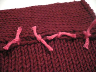 How To Knit: Vertical Invisible Seam in Rib Stitch 