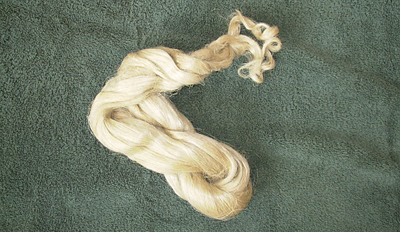 Amazing Guide to Spinning Flax: Linen Spun from Flax Fibers