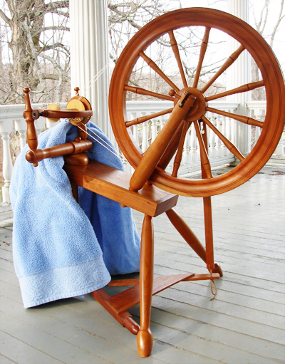 How to Maintain Your Spinning Wheel: Oil and Lubrication