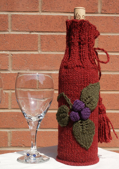 Christmas Gift Wine Bottle Cozy Knitting Pattern : Jolly : Brome Fields