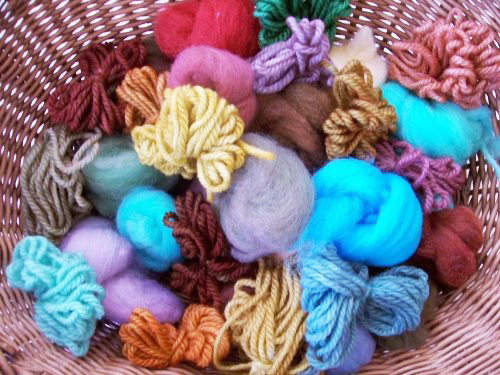 The Nome Knitter: Dyeing Yarn with Food Color and Kool-Aid